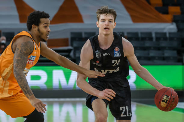 从而为二线 从而为二线