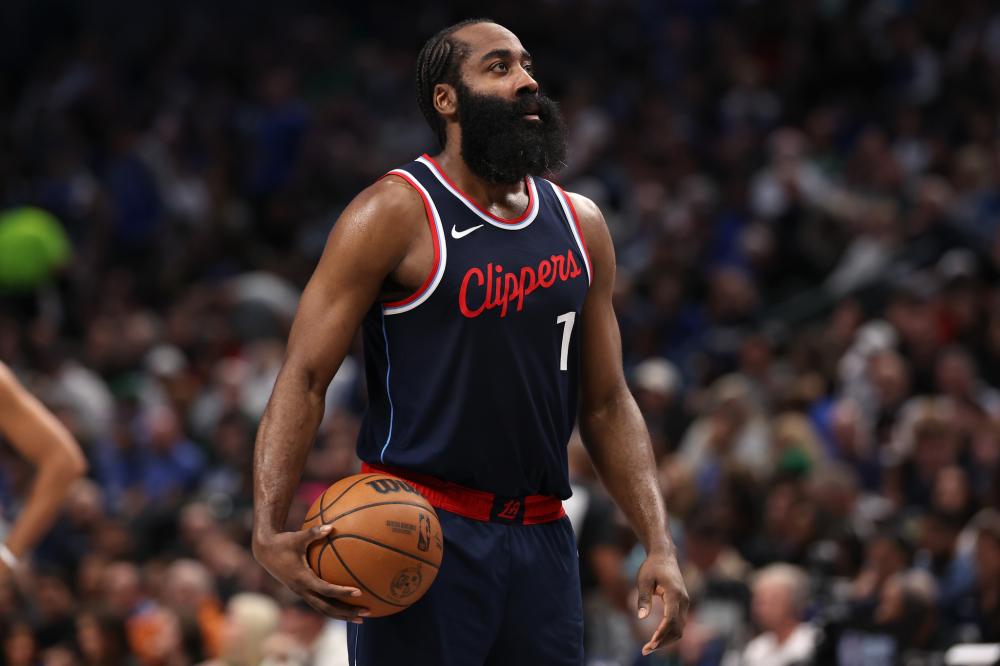 更是一位深 更是一位深